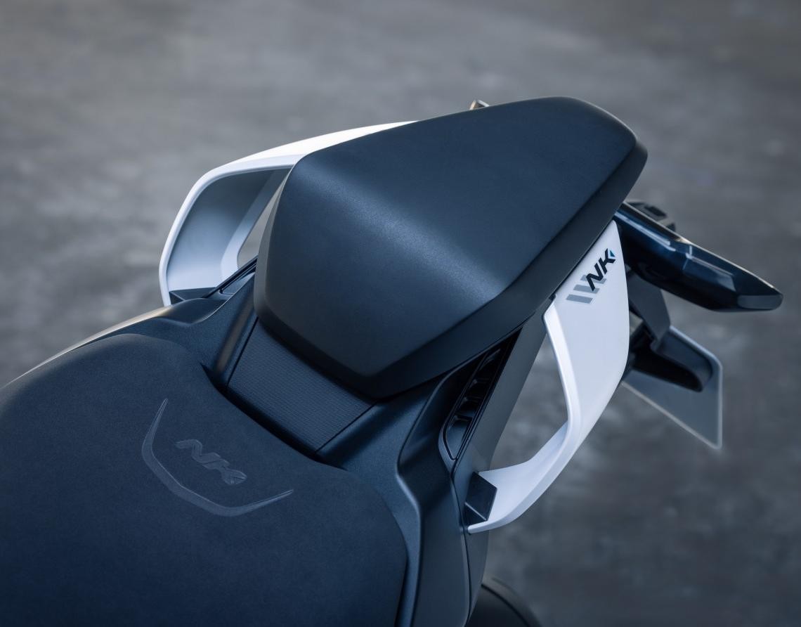 CF Moto 675NK 2025, Động Cơ 3 Xilanh Thẳng Hàng, Chính Hãng, Gía Rẻ tại Hồ Chí Minh
