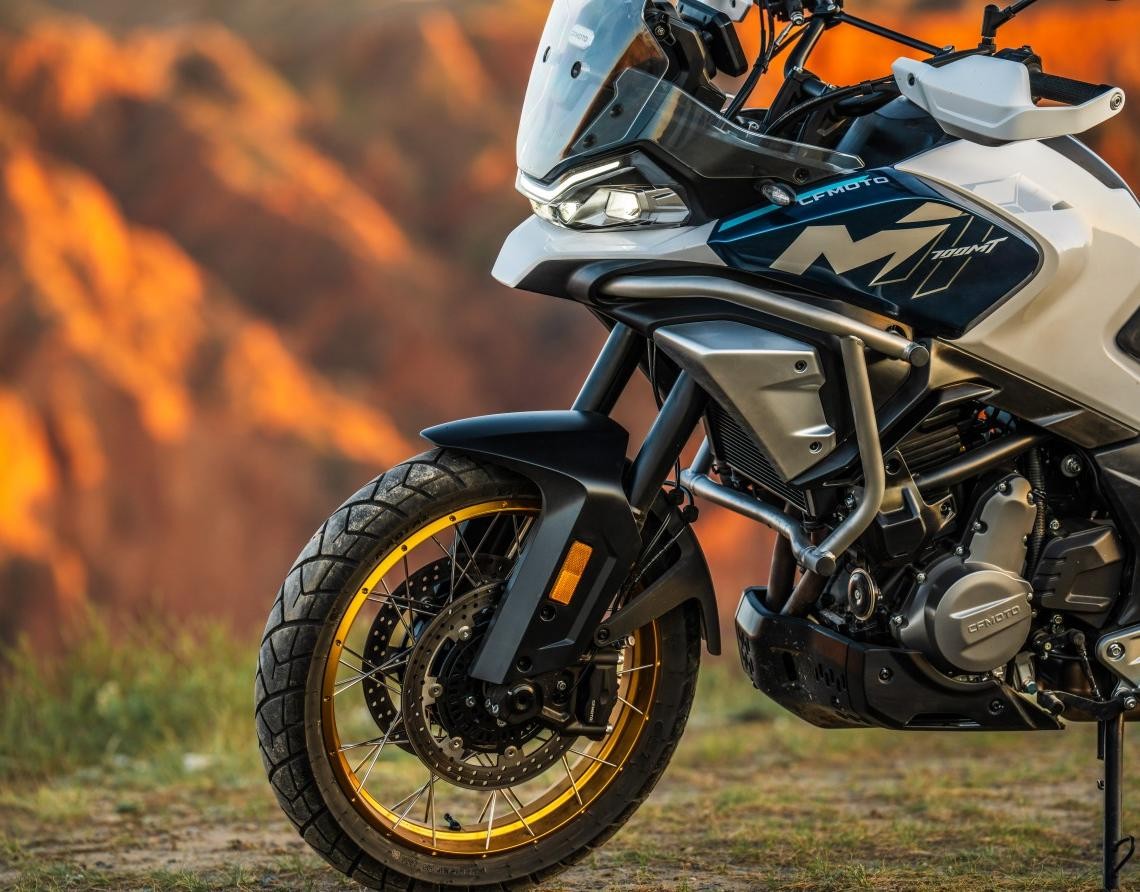 CF Moto 700MT 2025, ADV Tầm Trung Cao Cấp, Giá Rẻ, Chính Hãng tại Hồ Chí Minh
