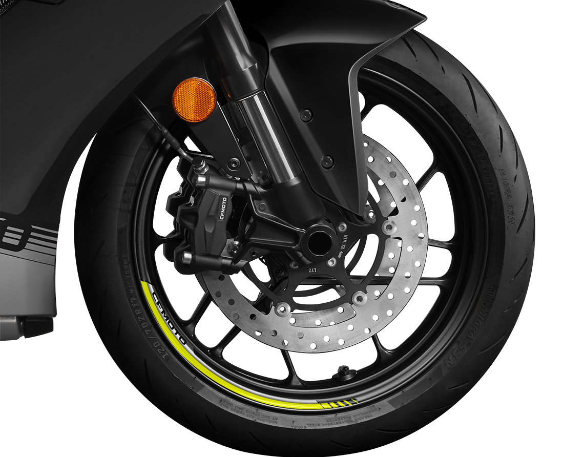 CF Moto VOOM 500SR, 4 Xi Lanh Thẳng Hàng, Retro Sport Độc Đáo tại Hồ Chí Minh