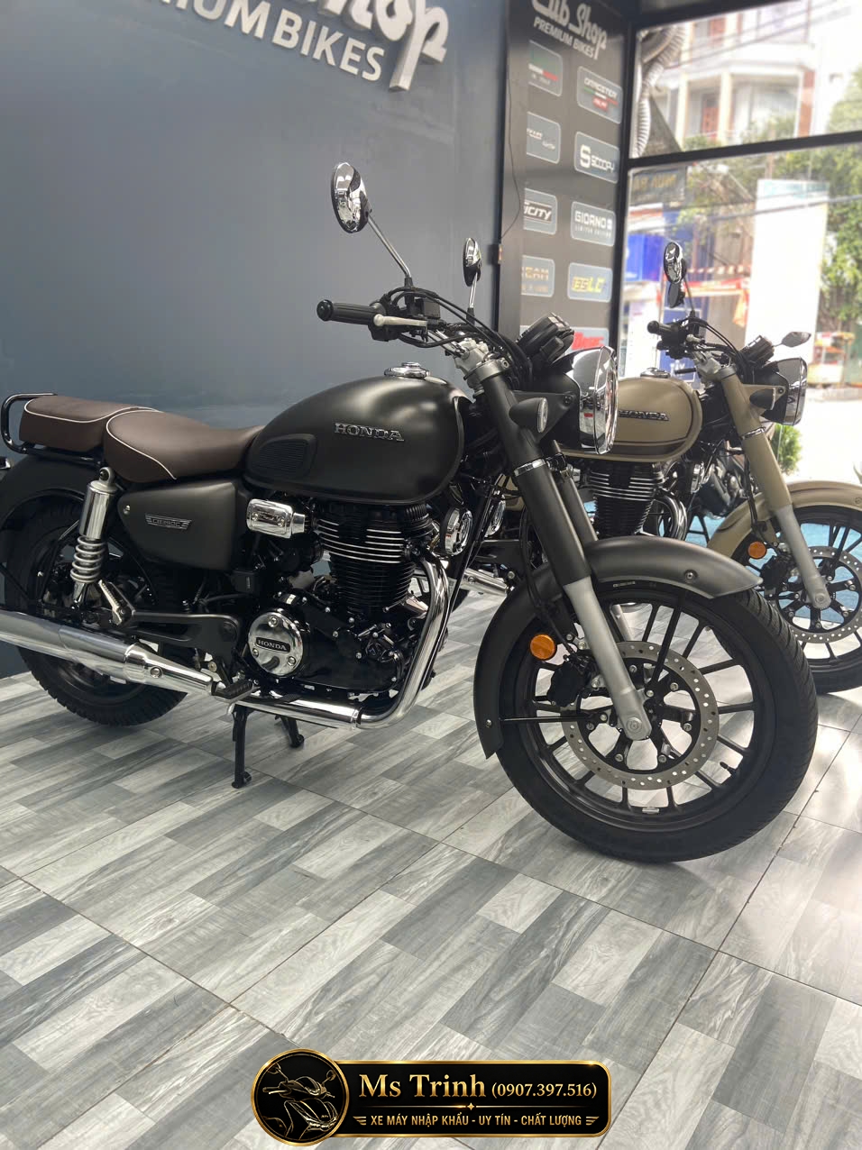 Honda CB350C Special Edition 2026 cho tư thế lái thoải mái khi đi phố