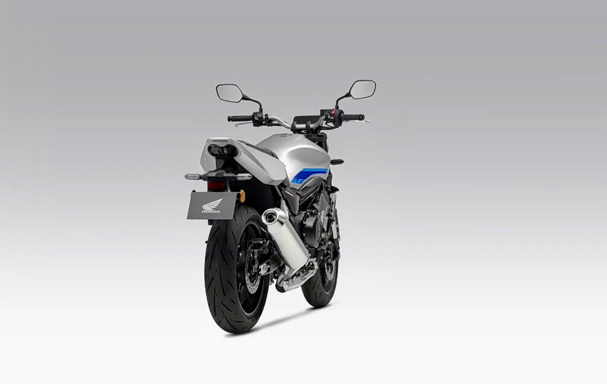 Honda CB500 SF Super Four - Dòng Naked-Bike huyền thoại 