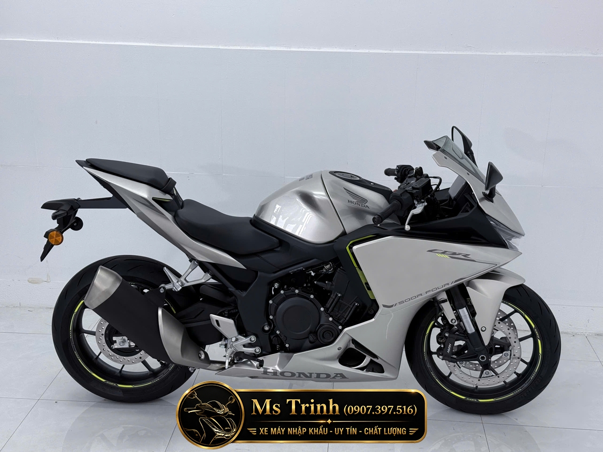 Mua Honda CBR500R FOUR 2026 Tại Hồ Chí Minh - Động Cơ 4 Xi Lanh, E-Clutch Thế Hệ Mới