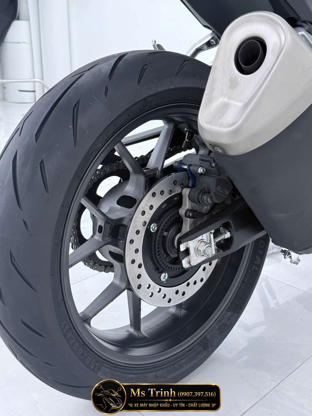 Mua Honda CBR500R FOUR 2026 Tại Hồ Chí Minh - Động Cơ 4 Xi Lanh, E-Clutch Thế Hệ Mới