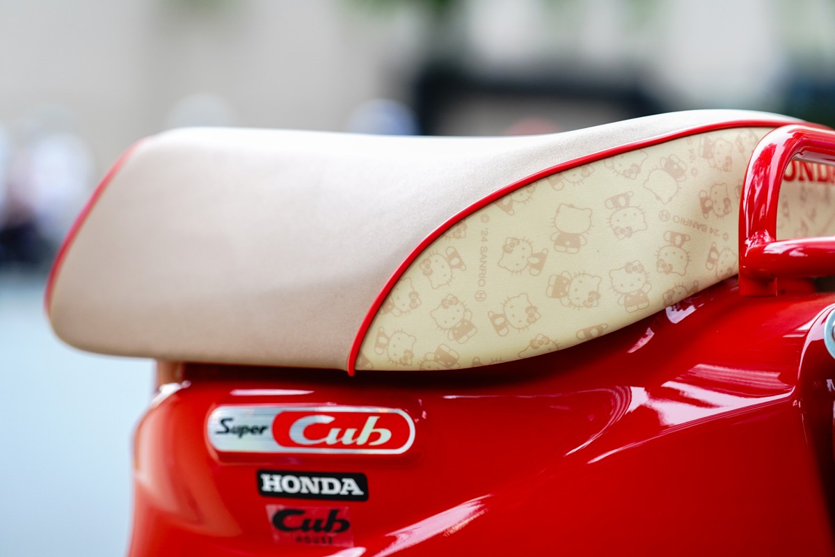 Honda Super Cub 110ABS Hello Kitty Edition, Made In Japan tại Hồ Chí Minh