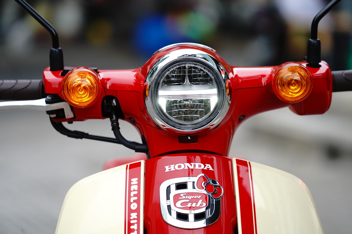 Honda Super Cub 110ABS Hello Kitty Edition, Made In Japan tại Hồ Chí Minh