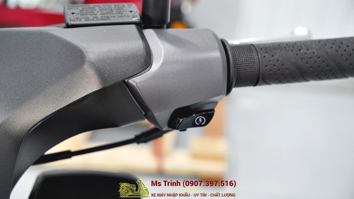 Honda Super Cub 125 ABS Thái Lan 2026 - Huyền Thoại Cub Nâng Cấp ABS An Toàn