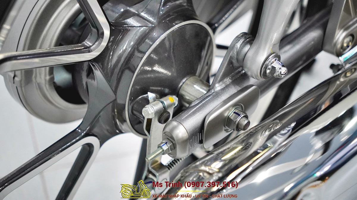 Honda Super Cub 125 ABS Thái Lan 2026 - Huyền Thoại Cub Nâng Cấp ABS An Toàn