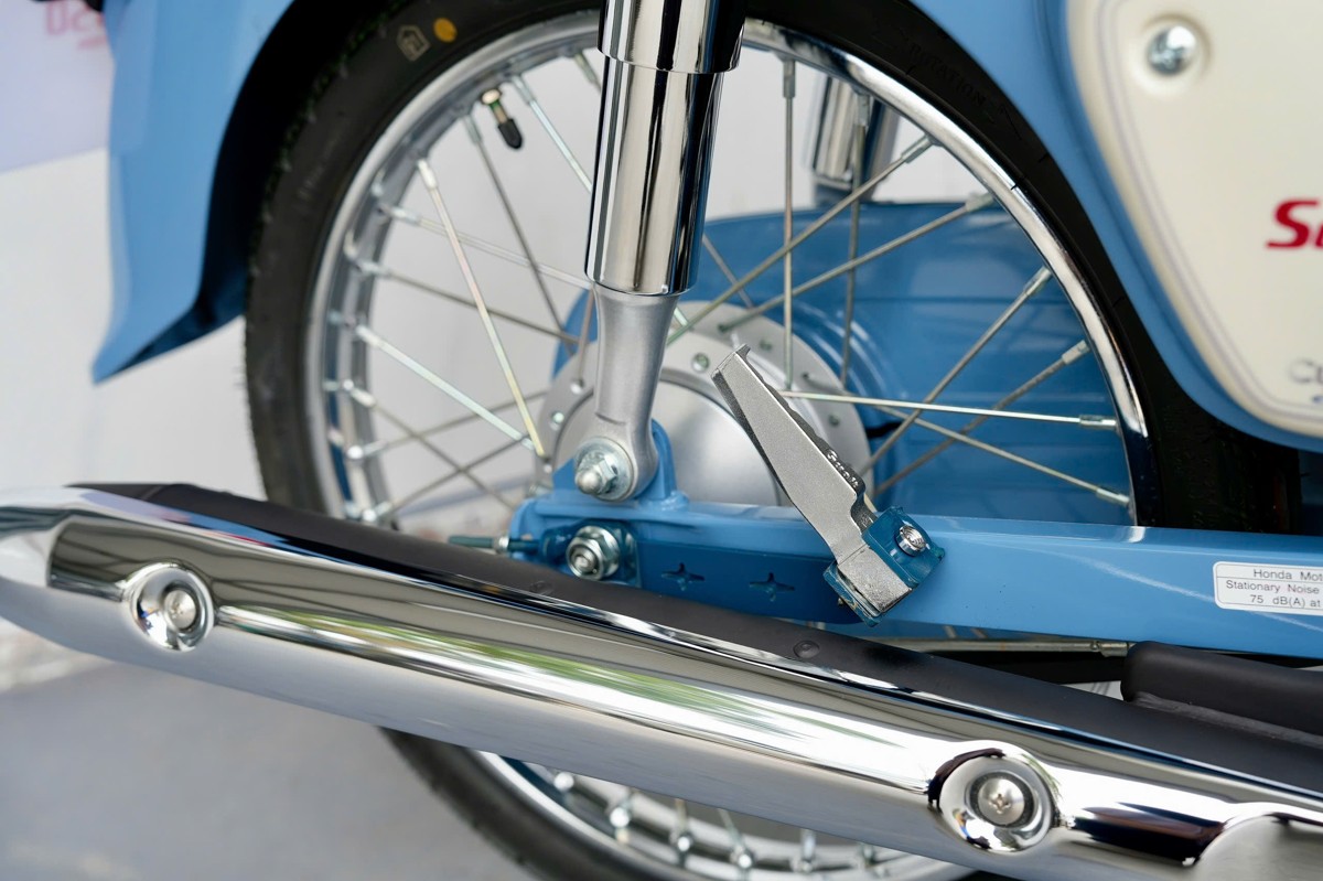 Honda Super Cub 50 Final Editon Custom độc quyền - nhập Nhật