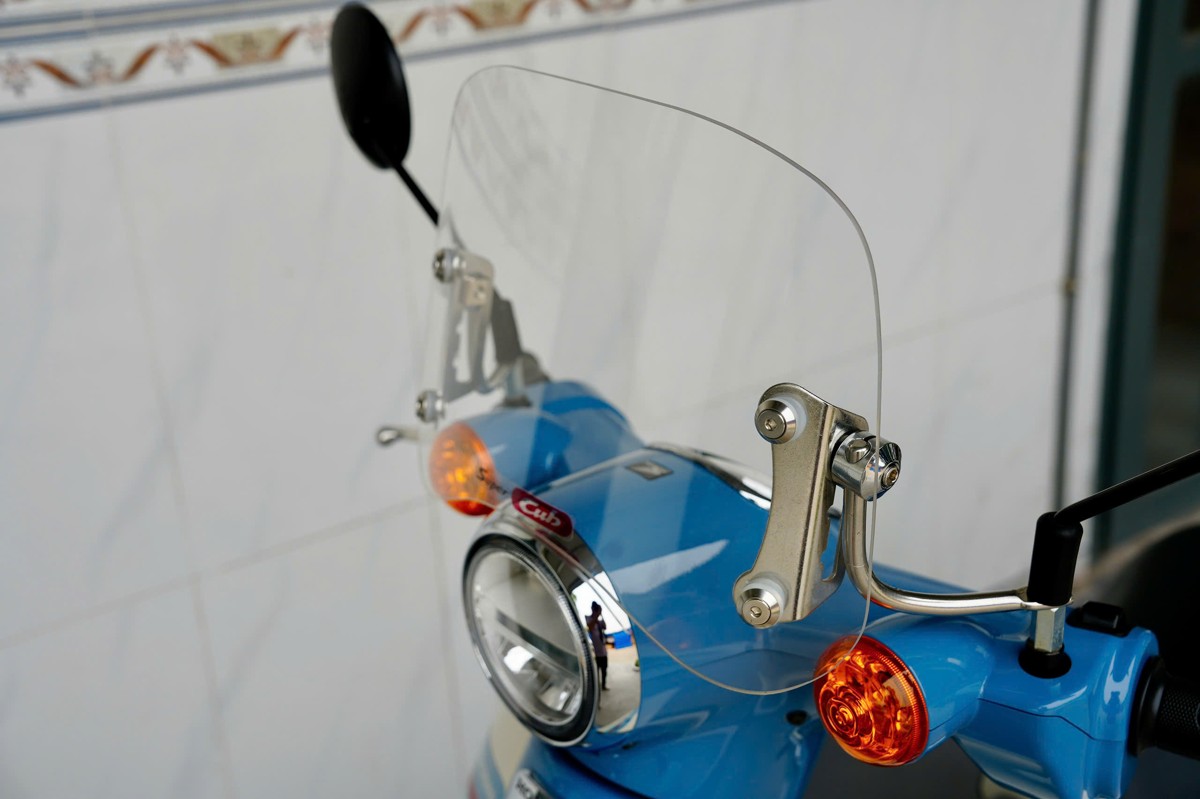 Honda Super Cub 50 Final Editon Custom độc quyền - nhập Nhật