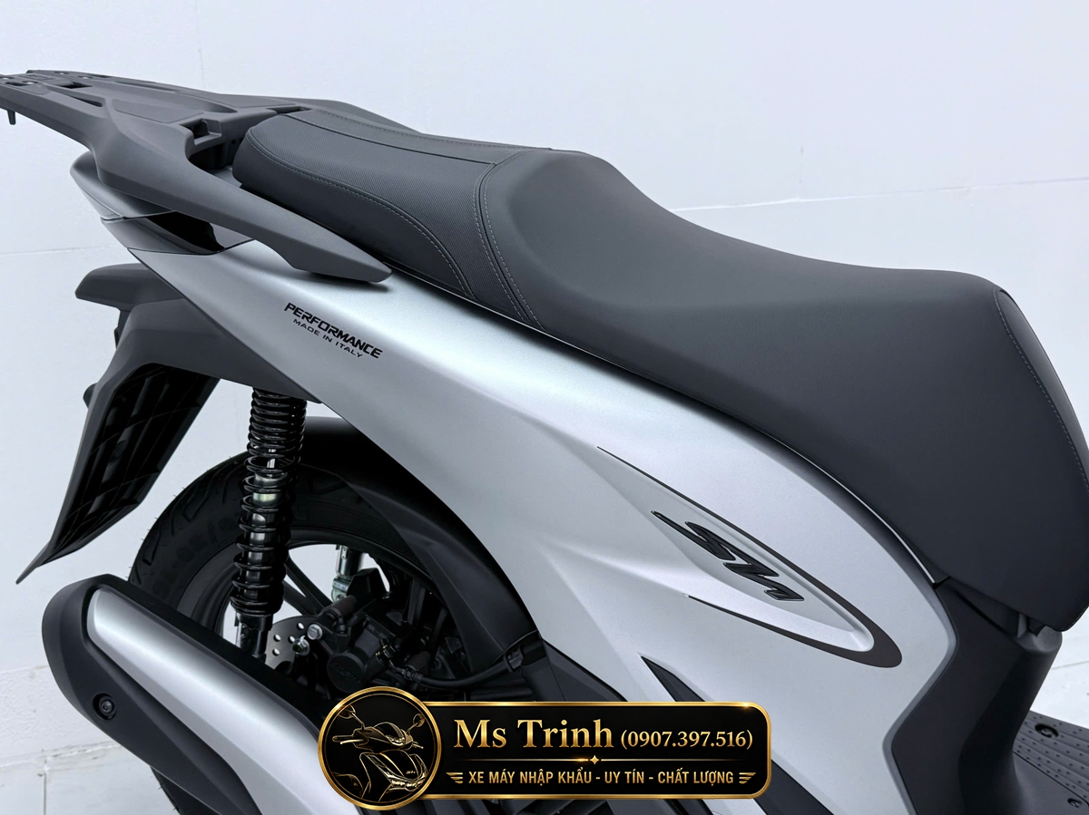 Honda SH150i Special Edition HMR màu bạc nhập Ý 2026 tại Hồ Chí Minh | Giá mới nhất, xe chính ngạch Honda Moto Roma