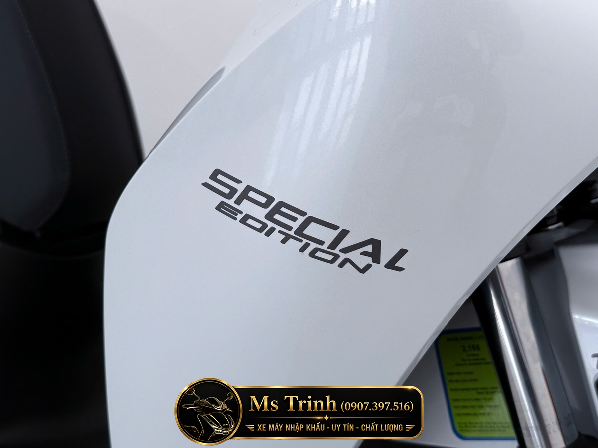 Honda SH150i Special Edition Standard nhập HMR Ý màu trắng tại Hồ Chí Minh: Giá trị nằm trong từng chi tiết nguyên bản