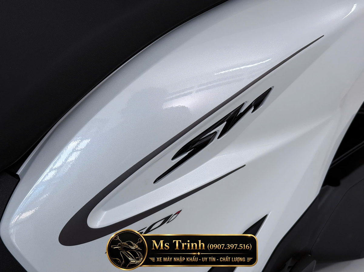 Honda SH150i Special Edition Standard nhập HMR Ý màu trắng tại Hồ Chí Minh: Giá trị nằm trong từng chi tiết nguyên bản
