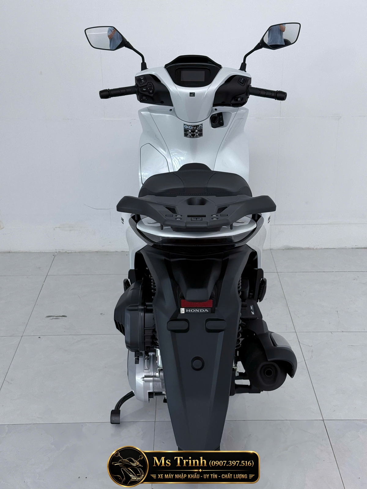 Honda SH150i Special Edition Standard nhập HMR Ý màu trắng tại Hồ Chí Minh: Giá trị nằm trong từng chi tiết nguyên bản