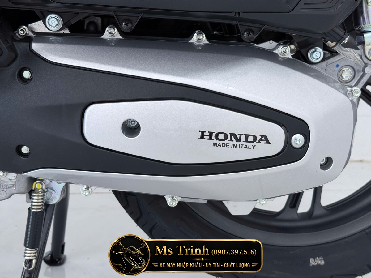 Honda SH150i Special Edition Standard nhập HMR Ý màu trắng tại Hồ Chí Minh: Giá trị nằm trong từng chi tiết nguyên bản