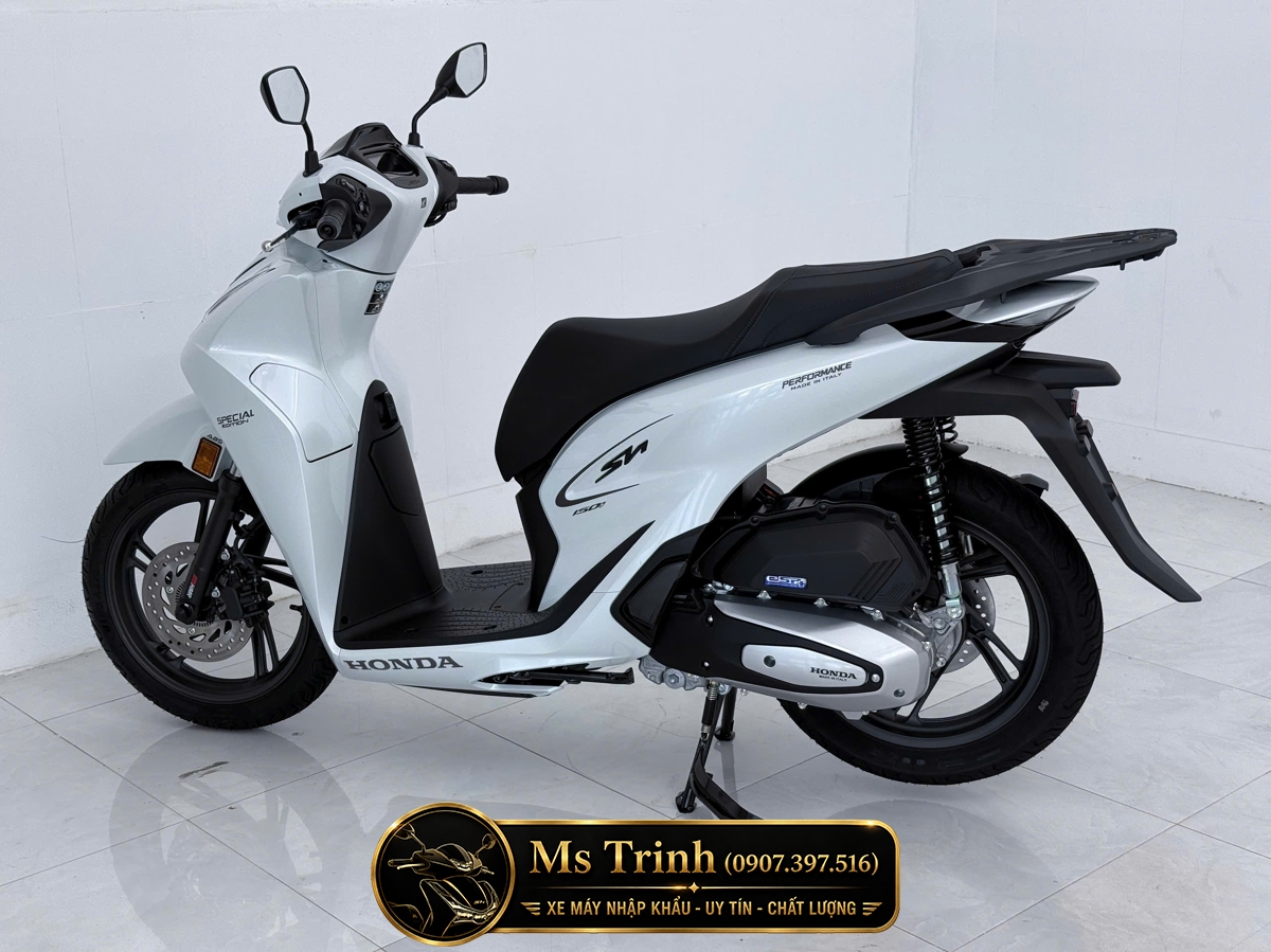 Honda SH150i Special Edition Standard nhập HMR Ý màu trắng tại Hồ Chí Minh: Giá trị nằm trong từng chi tiết nguyên bản