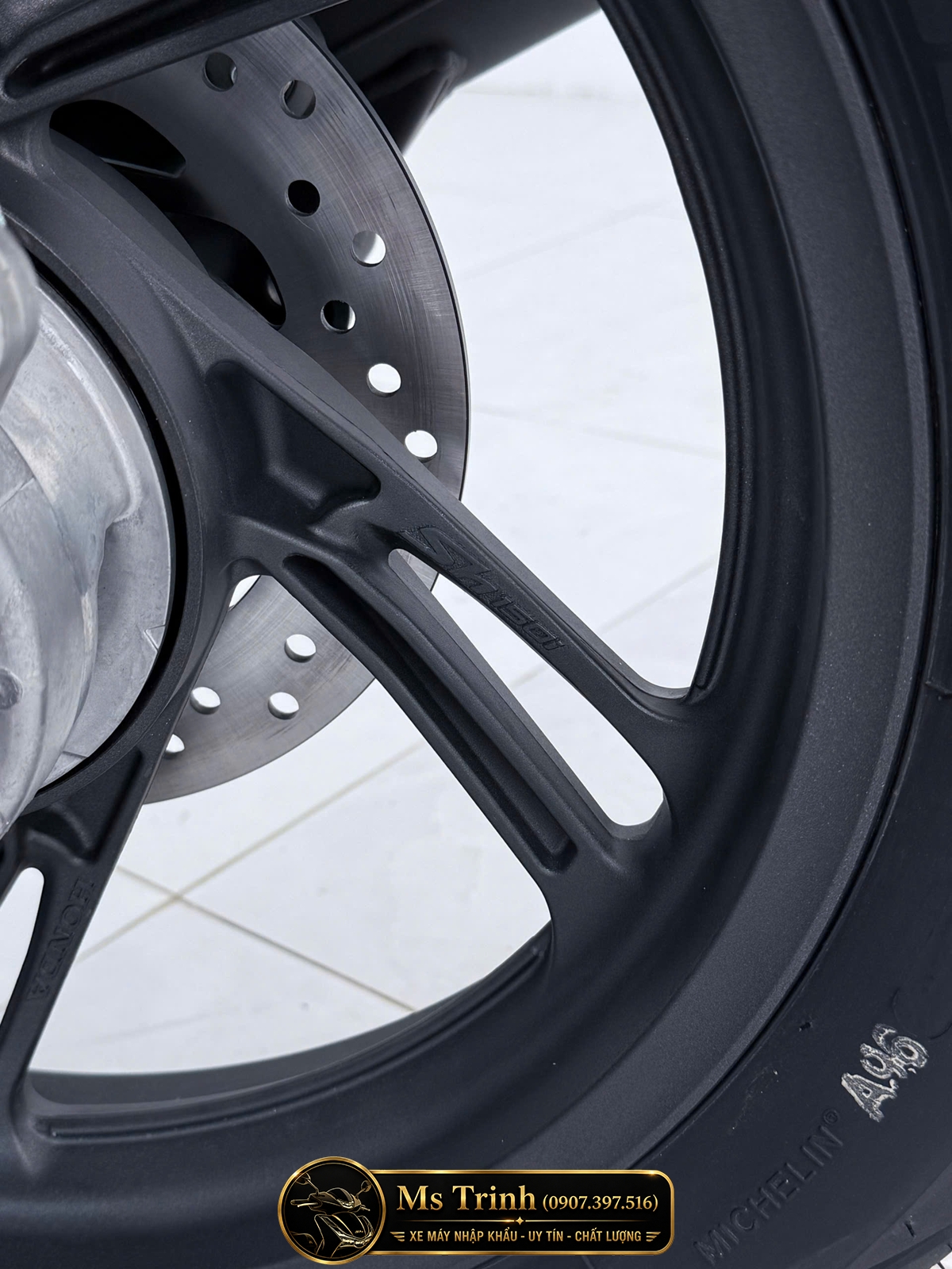 Honda SH150i Special Edition Standard nhập HMR Ý màu trắng tại Hồ Chí Minh: Giá trị nằm trong từng chi tiết nguyên bản