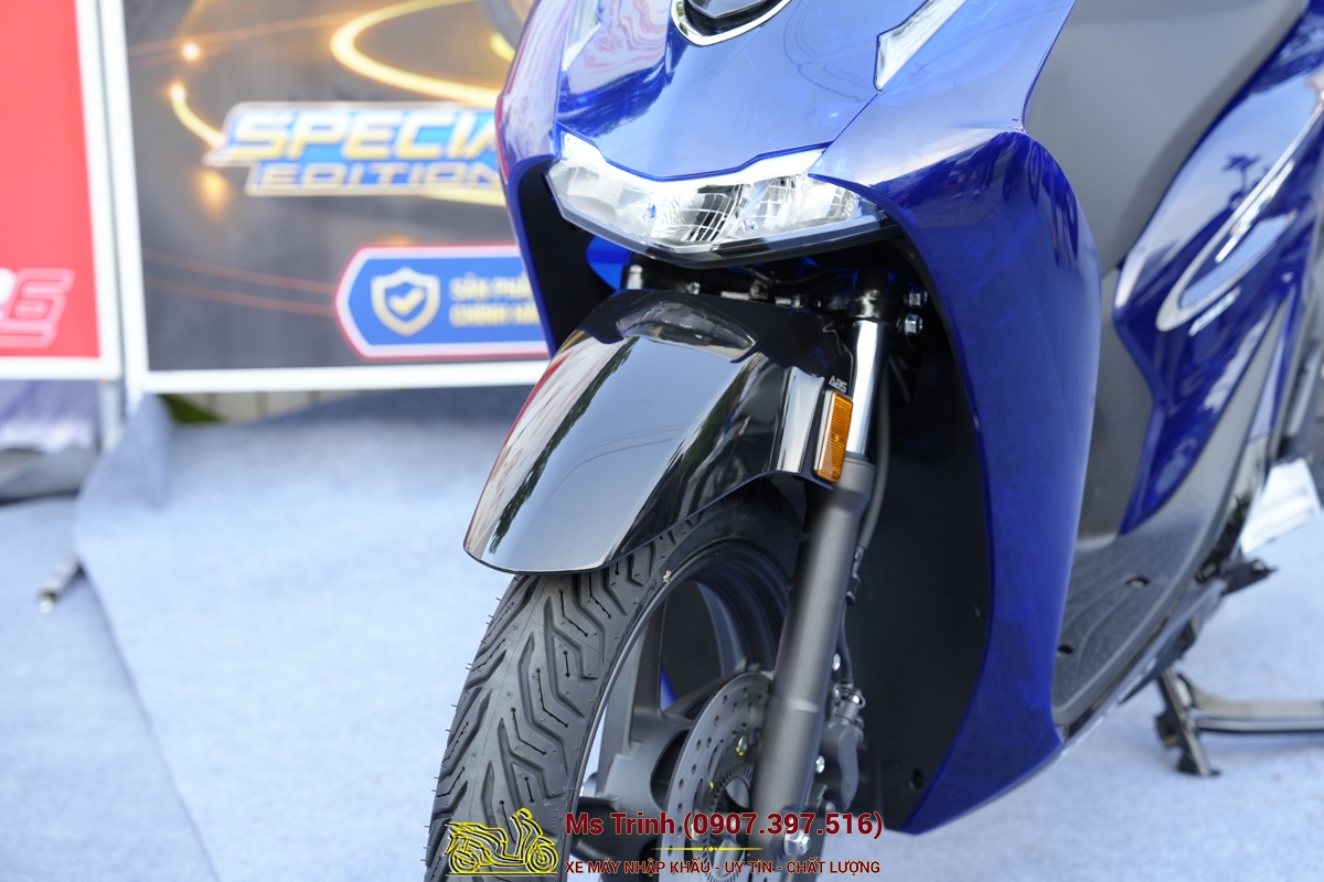 Honda SH150 Vetro Blue 2026 Limited Edition - Siêu phẩm SH Ý dàn áo trong suốt giới hạn toàn cầu