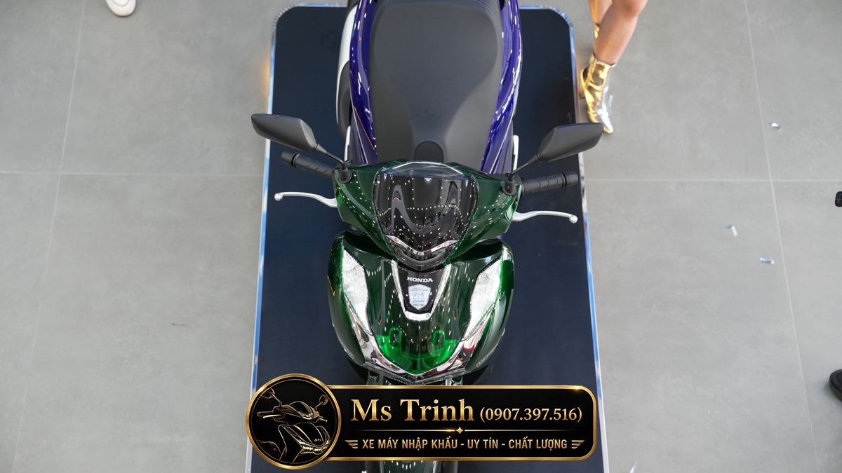 Honda SH150i Vetro Green - Sapphire tại Hồ Chí Minh: SH Ý Limited 200 xe
