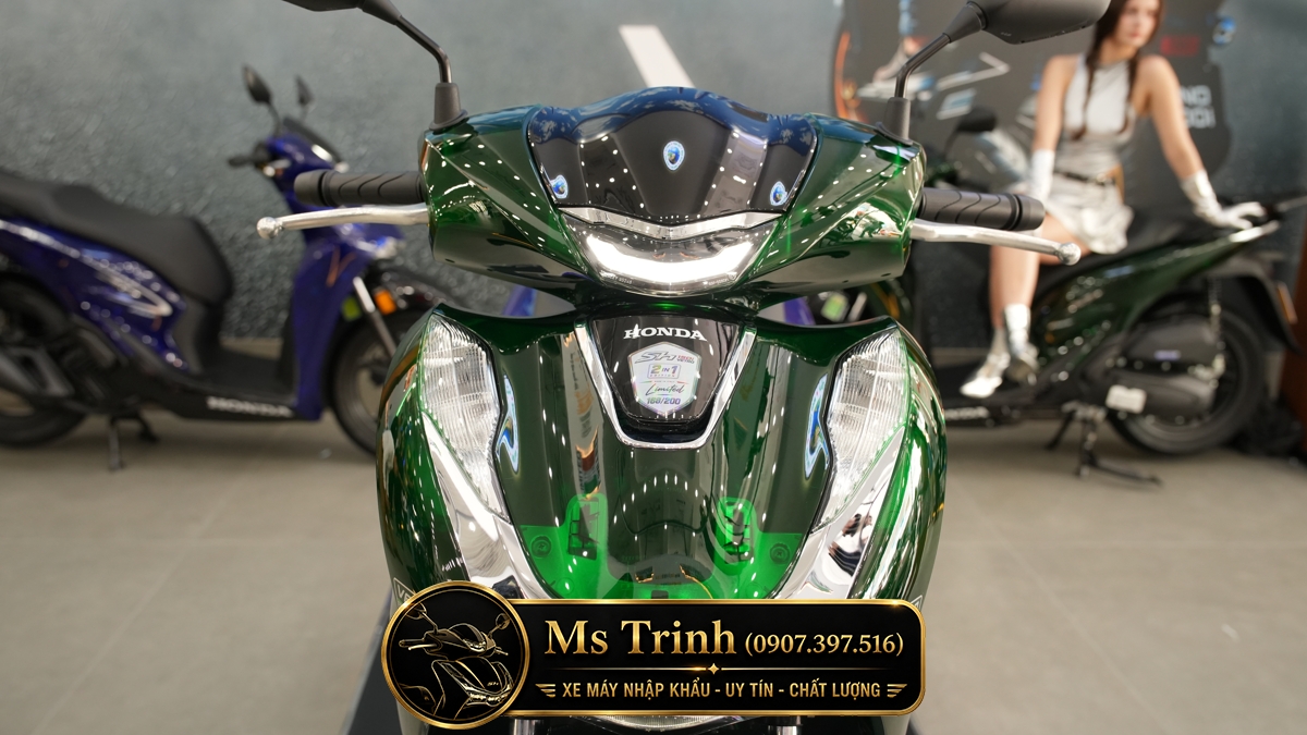 Honda SH150i Vetro Green - Sapphire tại Hồ Chí Minh: SH Ý Limited 200 xe