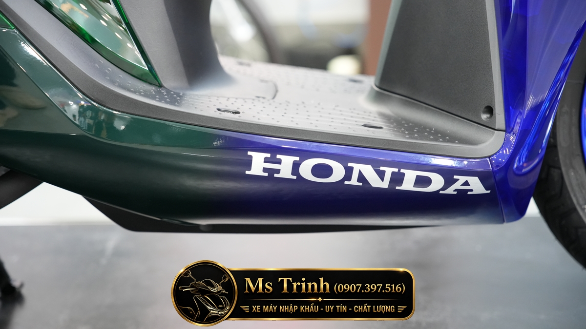 Honda SH150i Vetro Sapphire - Green tại Hồ Chí Minh: SH Ý 2 trong 1 giới hạn 200 xe
