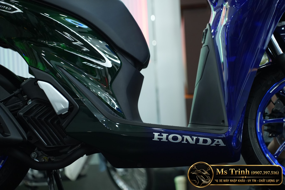 Honda SH150i Vetro Sapphire - Green tại Hồ Chí Minh: SH Ý 2 trong 1 giới hạn 200 xe