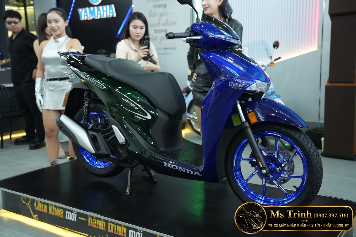 Honda SH150i Vetro Sapphire - Green tại Hồ Chí Minh: SH Ý 2 trong 1 giới hạn 200 xe
