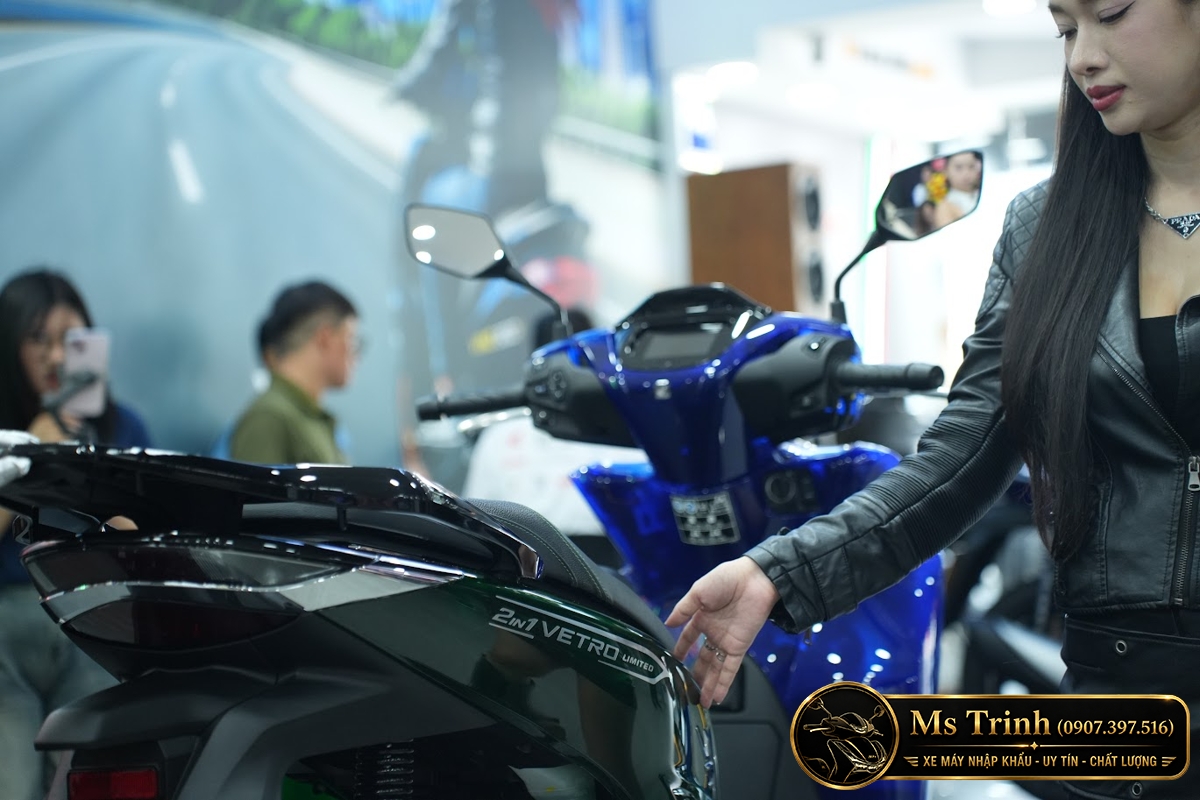 Honda SH150i Vetro Sapphire - Green tại Hồ Chí Minh: SH Ý 2 trong 1 giới hạn 200 xe