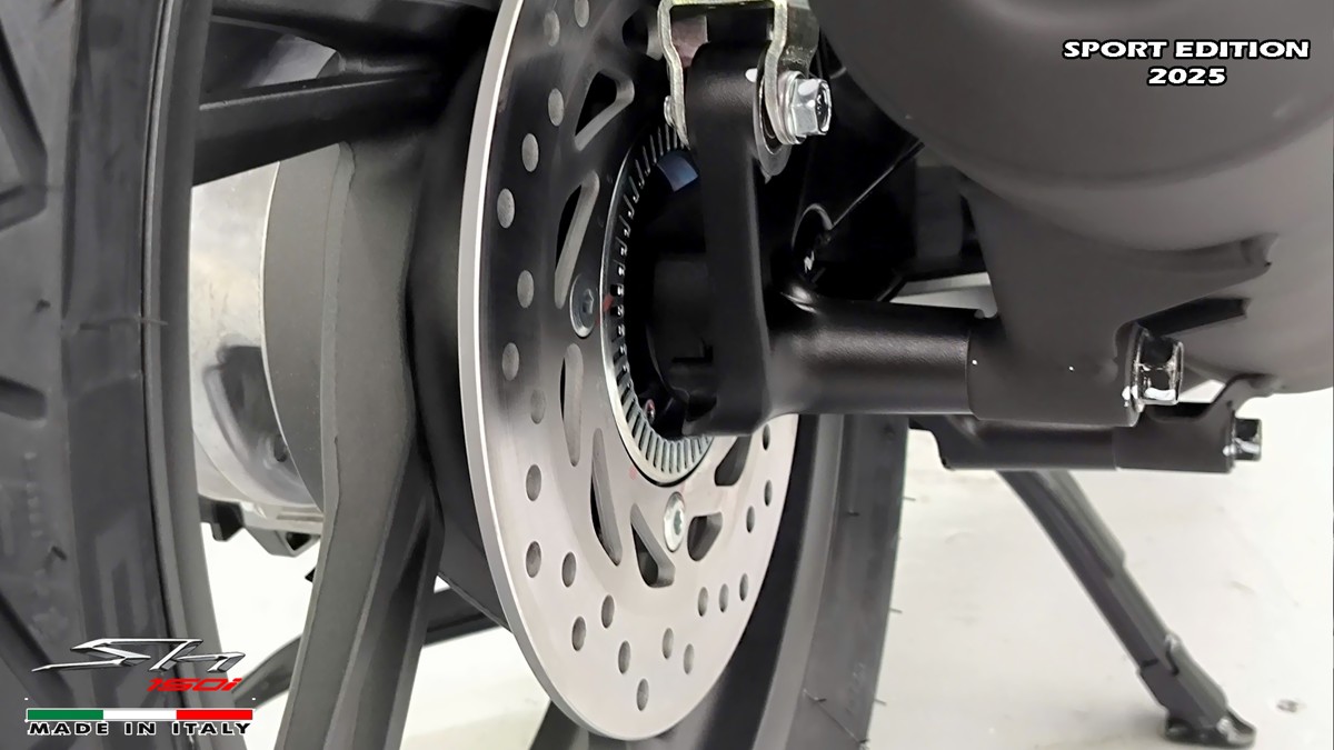 Honda SH150i Sport Edition 2025 Trắng, Made In Italy, Nhập Chính Hãng tại Hồ Chí Minh