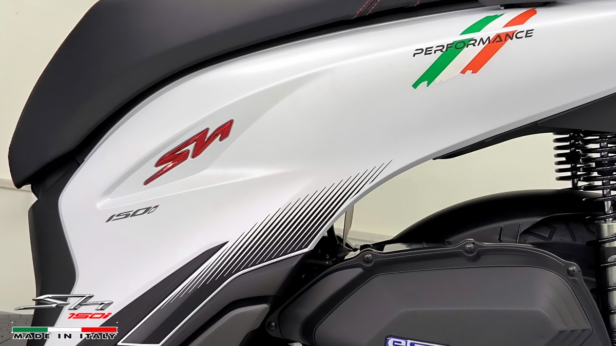Honda SH150i Sport Edition 2025 Trắng, Made In Italy, Nhập Chính Hãng tại Hồ Chí Minh
