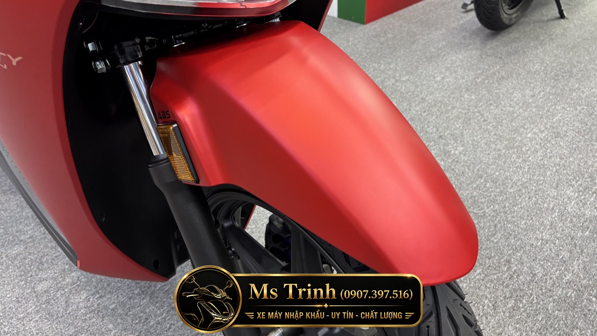 Honda SH150 Ý 2026 màu đỏ Sporty New Concept tại Hồ Chí Minh: Giá trị khác biệt của một chiếc SH nhập khẩu