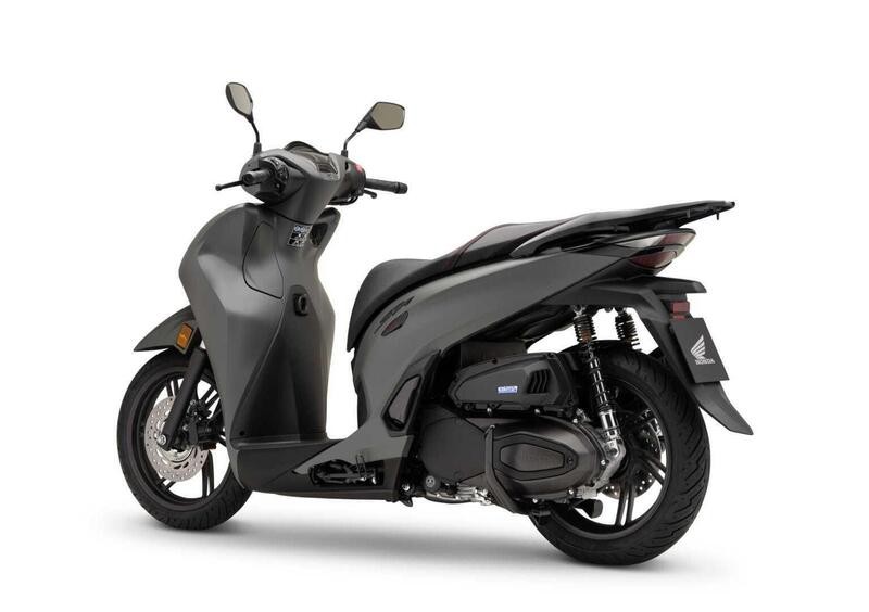 Honda SH350i 2025 Sporty, Made In Italy, Nhập Nguyên Thùng Chính Hãng tại Hồ Chí Minh