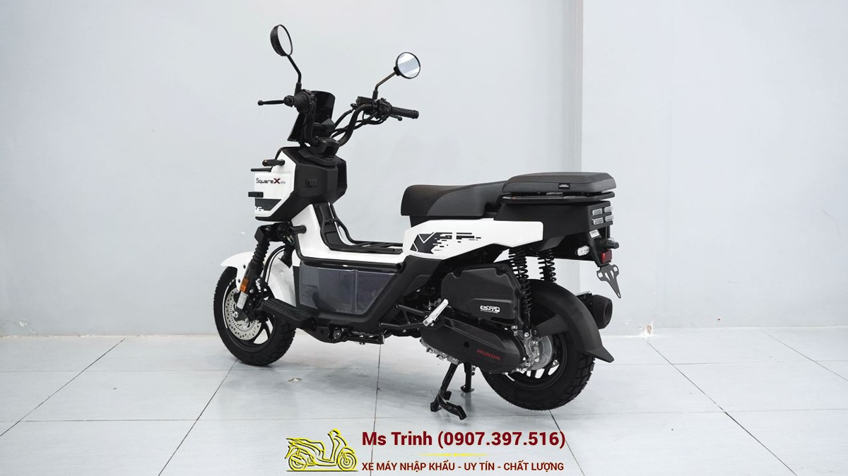 Honda Square X125 màu trắng nội địa Trung