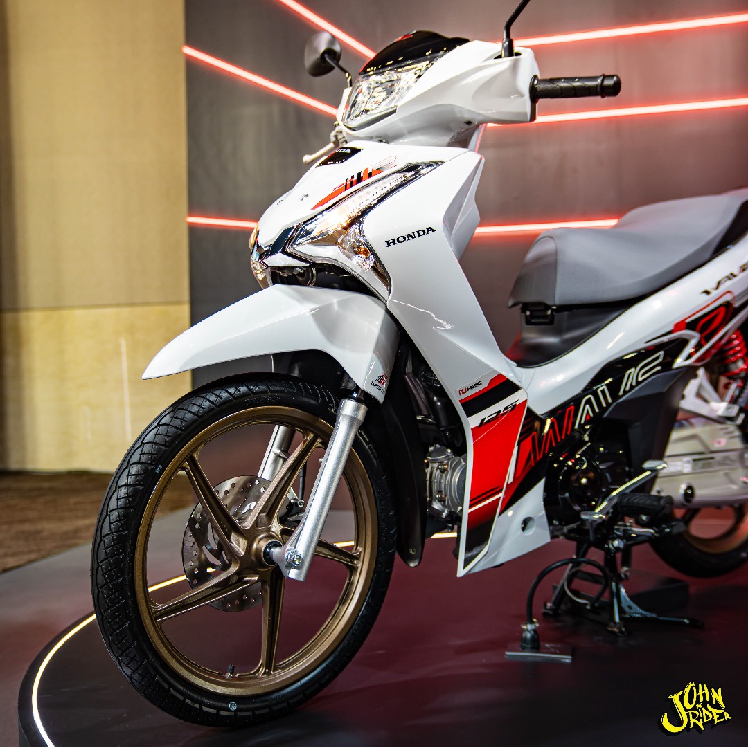 Honda Wave 125 Special Edition 2025 Thái Lan màu trắng thời thượng