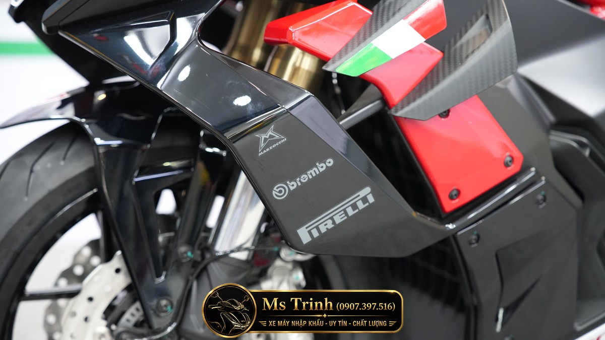 Italjet Dragster 700 Twin Premium Edition 2026 - Siêu Mô Tô Đội Lốt Scooter Đầu Tiên Thế Giới Chỉ 25 Xe Tại Việt Nam