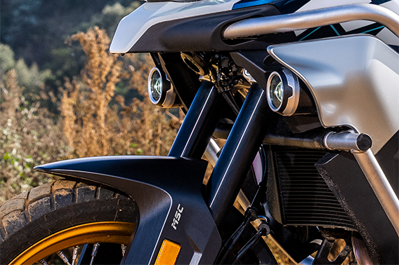 CF Moto 800MT Explorer 2025, ADV Cao Cấp Nhất, Chính Hãng, Giá Tốt tại Hồ Chí Minh