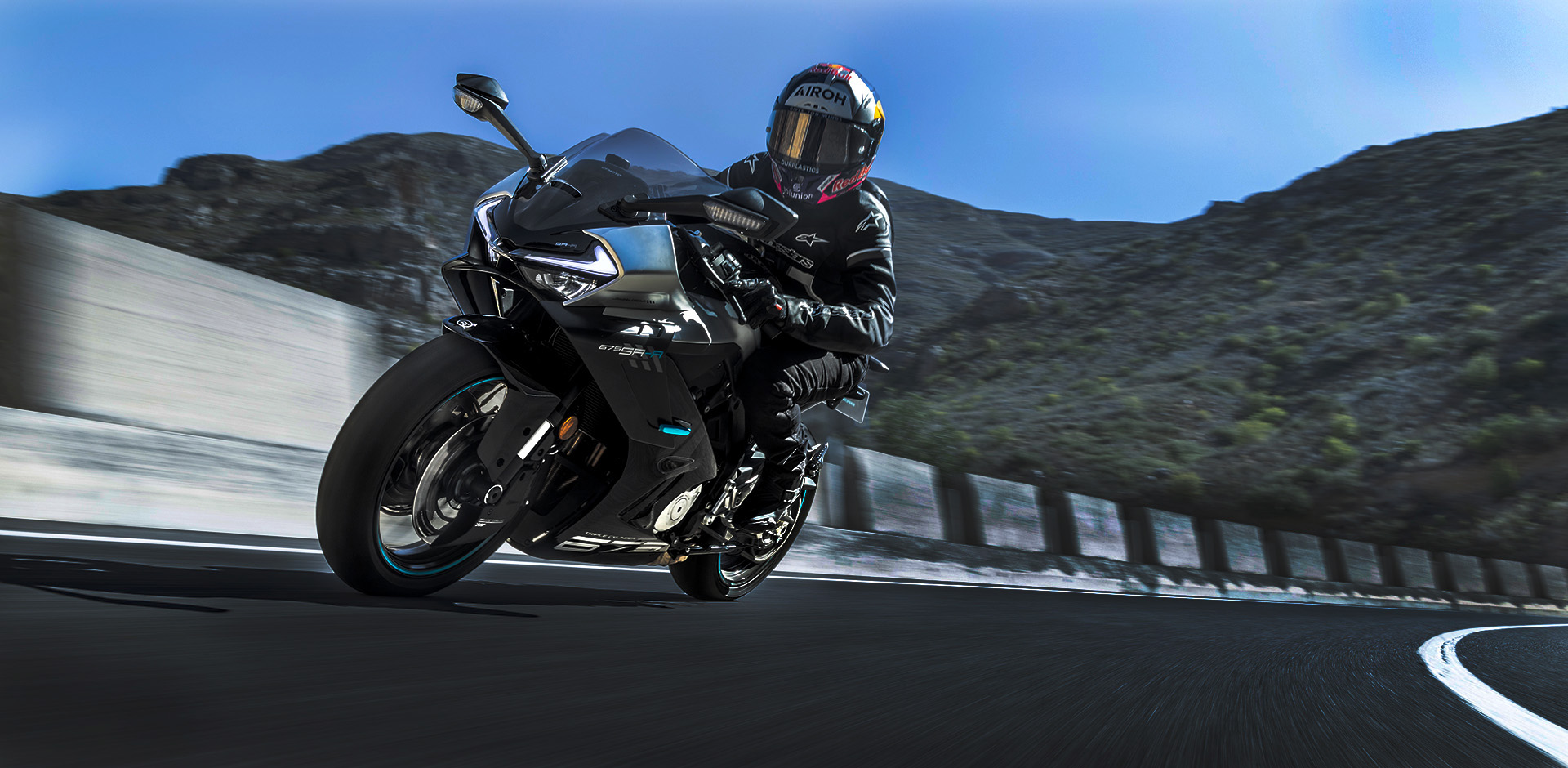 CF Moto 675SR-R 2025 3 Xi Lanh Ngang, Siêu Thể Thao, Giá Rẻ tại Hồ Chí Minh
