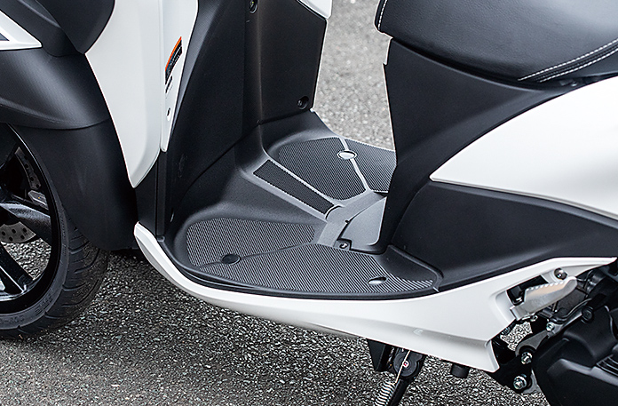 Yamaha Tricity 155 2025, Tay Ga bánh Kép Độc Đáo, Lần Đầu Tiên Có Tại Hồ Chí Minh