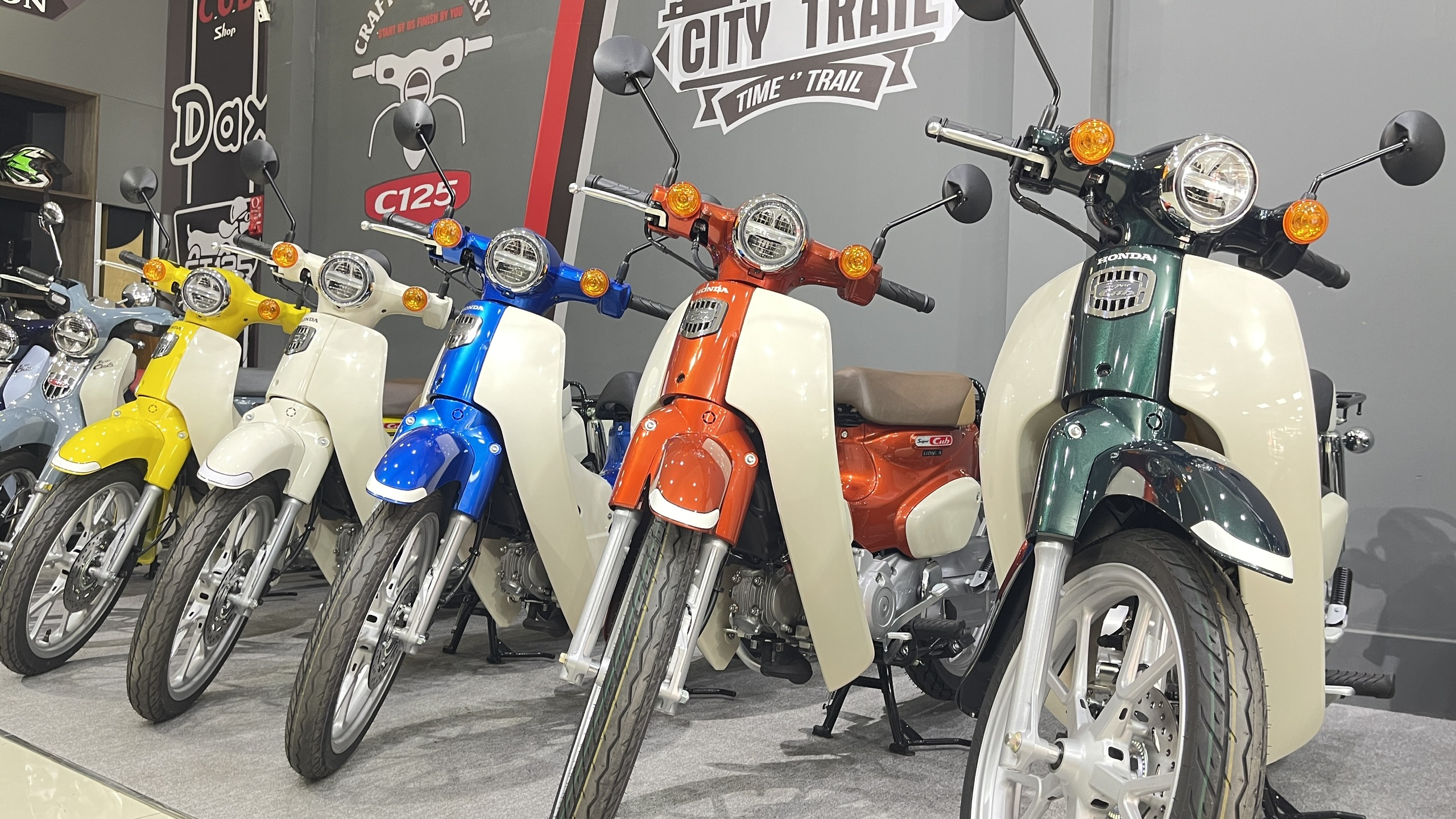 Honda Super Cub 110 ABS, Made In Japan, NK Chính Hãng, Hiếm tại Hồ Chí Minh