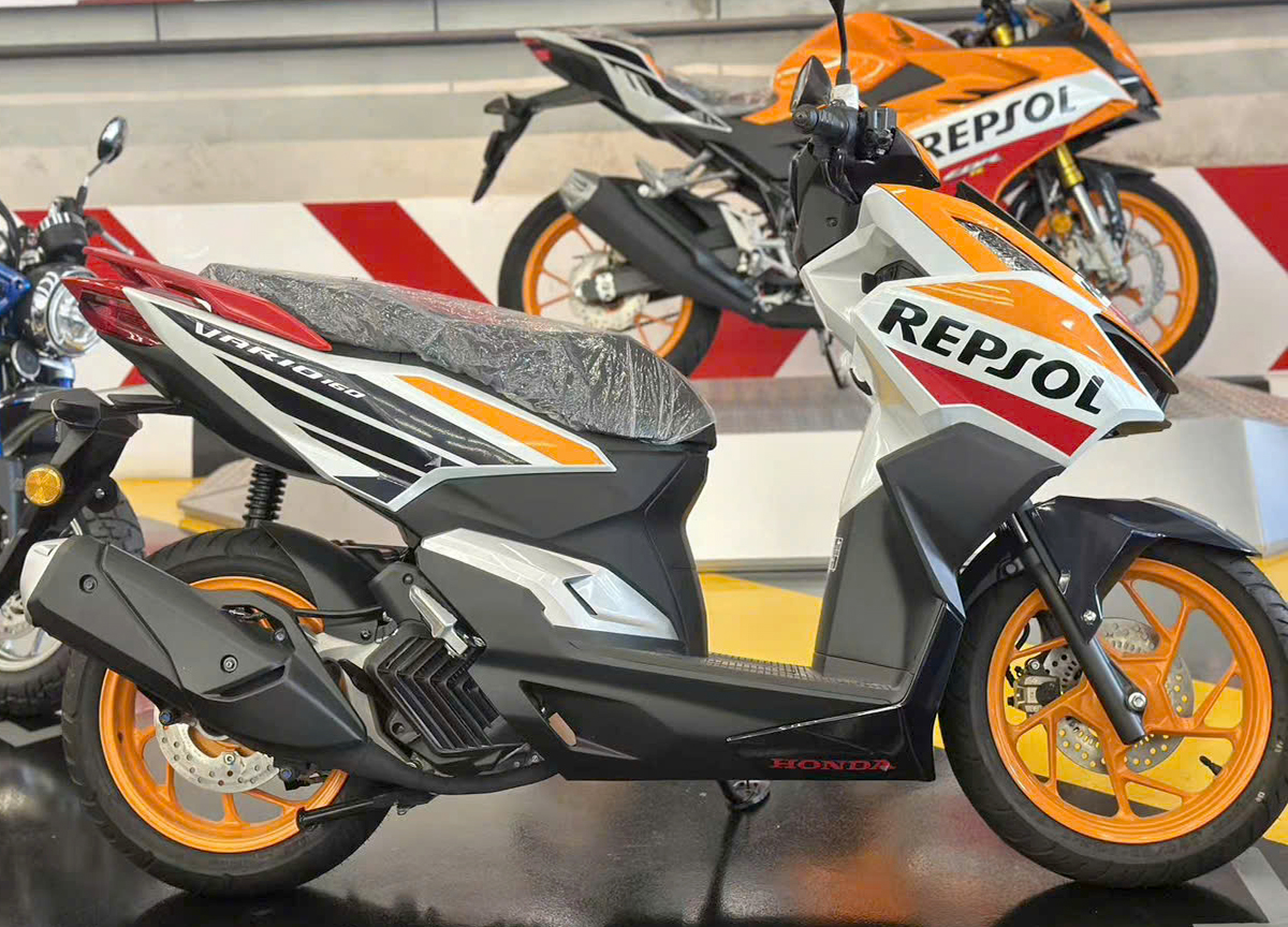 Honda Vario160 Repsol Edition, Giới hạn 2.000 xe, NK Malaysia tại Hồ Chí Minh