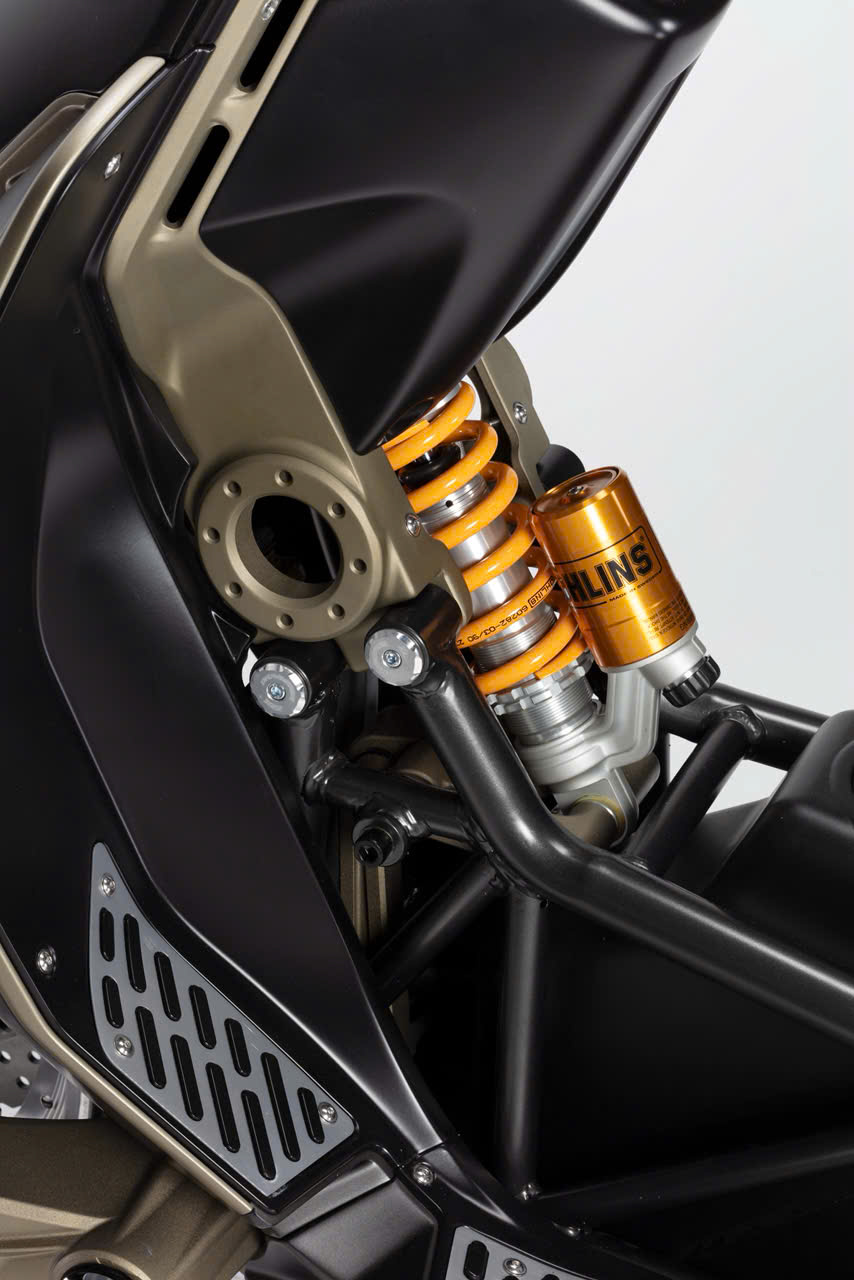 Italjet Roadster 400 Limited Edition 2026 nhập Ý – Scooter 400cc giới hạn 777 xe toàn cầu, cá tính độc đáo