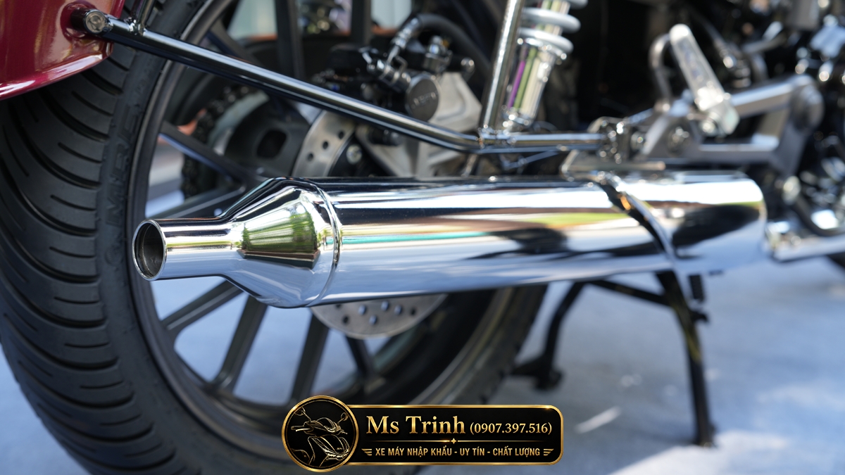 Hệ thống ống xả Honda CB350C Special Edition thiết kế dài thanh lịch đậm chất classic Nhật Bản