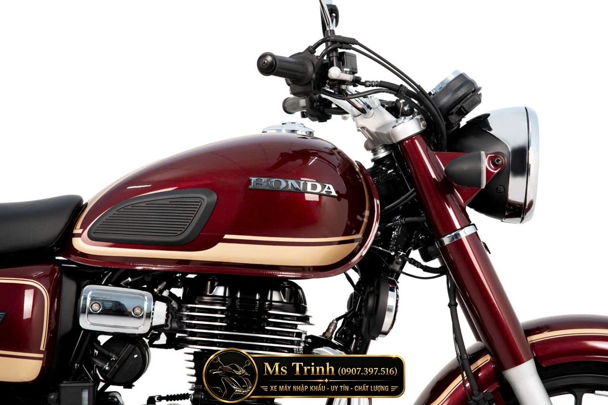 Chi tiết phuộc sau và pô xe Honda CB350C Special Edition thiết kế cổ điển đầy mạnh mẽ