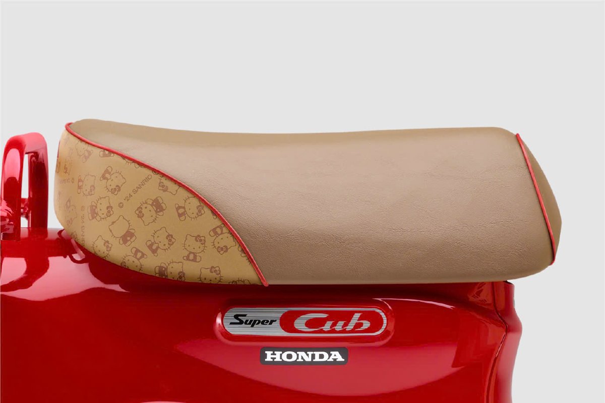 Honda Super Cub 110 ABS Hello Kitty