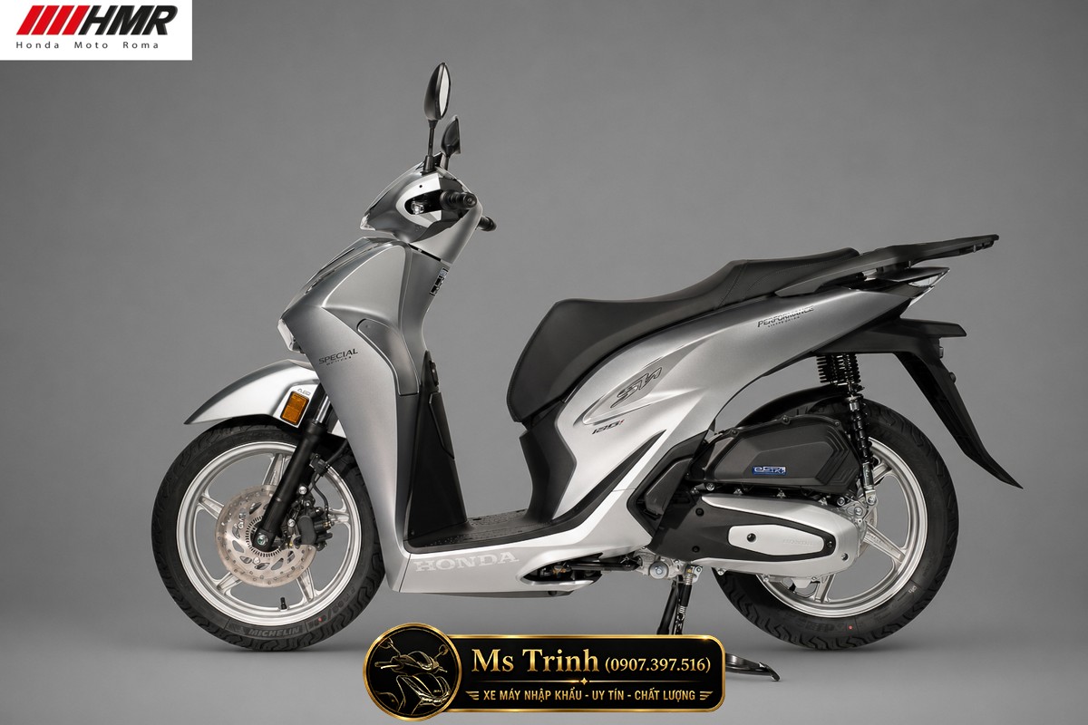 Honda SH150i 2026 màu bạc nhập Ý nổi bật với phong cách thanh lịch chuẩn châu Âu