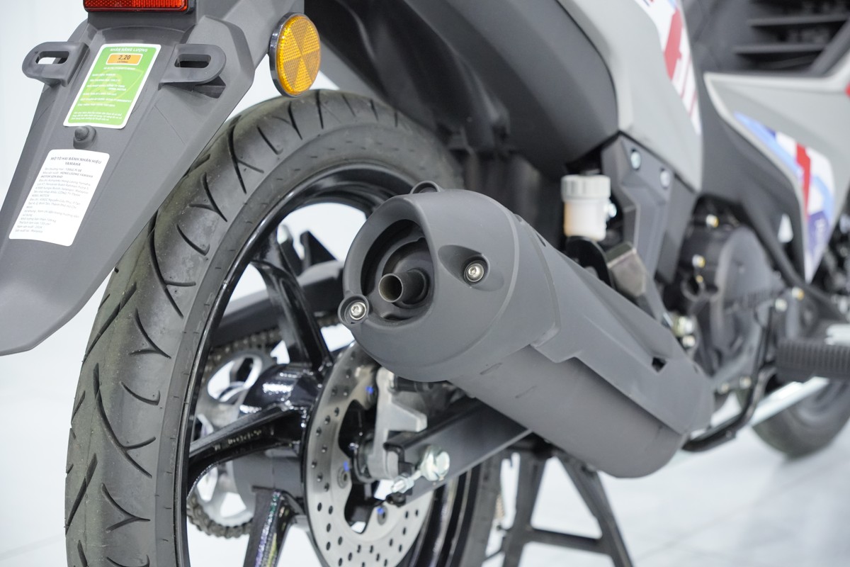 Yamaha 135LC Fi sử dụng động cơ xi-lanh đơn dung tích 135cc
