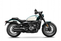 CFMoto 450CL-C AMT mẫu mô tô cruiser phong cách cổ điển trang bị hộp số tự động tiên tiến không cần bóp côn