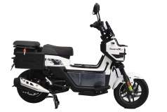 Honda Square X125 màu trắng – Xe tay ga 125cc phong cách vuông cá tính, không đụng hàng